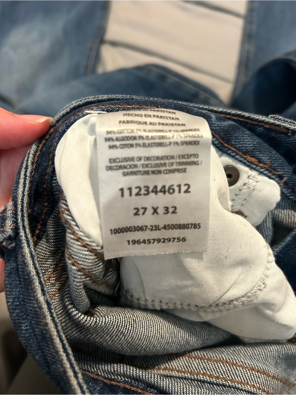 Wrangler Men's Light Blue Denim Relaxed Jeans - Picture 4 of 5